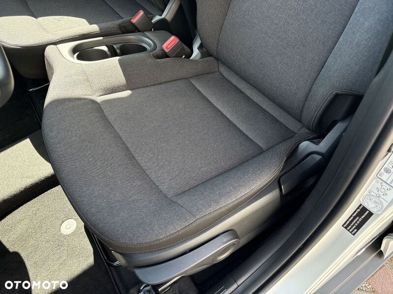 Hyundai Inster 49kWh Smart - 11