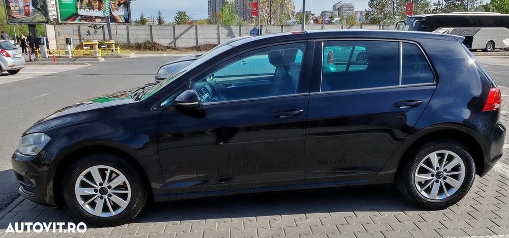 Volkswagen Golf 1.6 TDI DSG BMT Comfortline - 3
