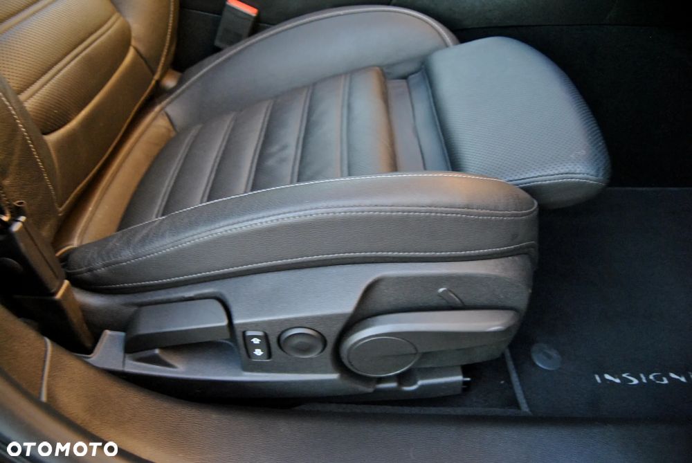 Opel Insignia 2.0 Bi Turbo CDTI Sports Tour Innovation - 22