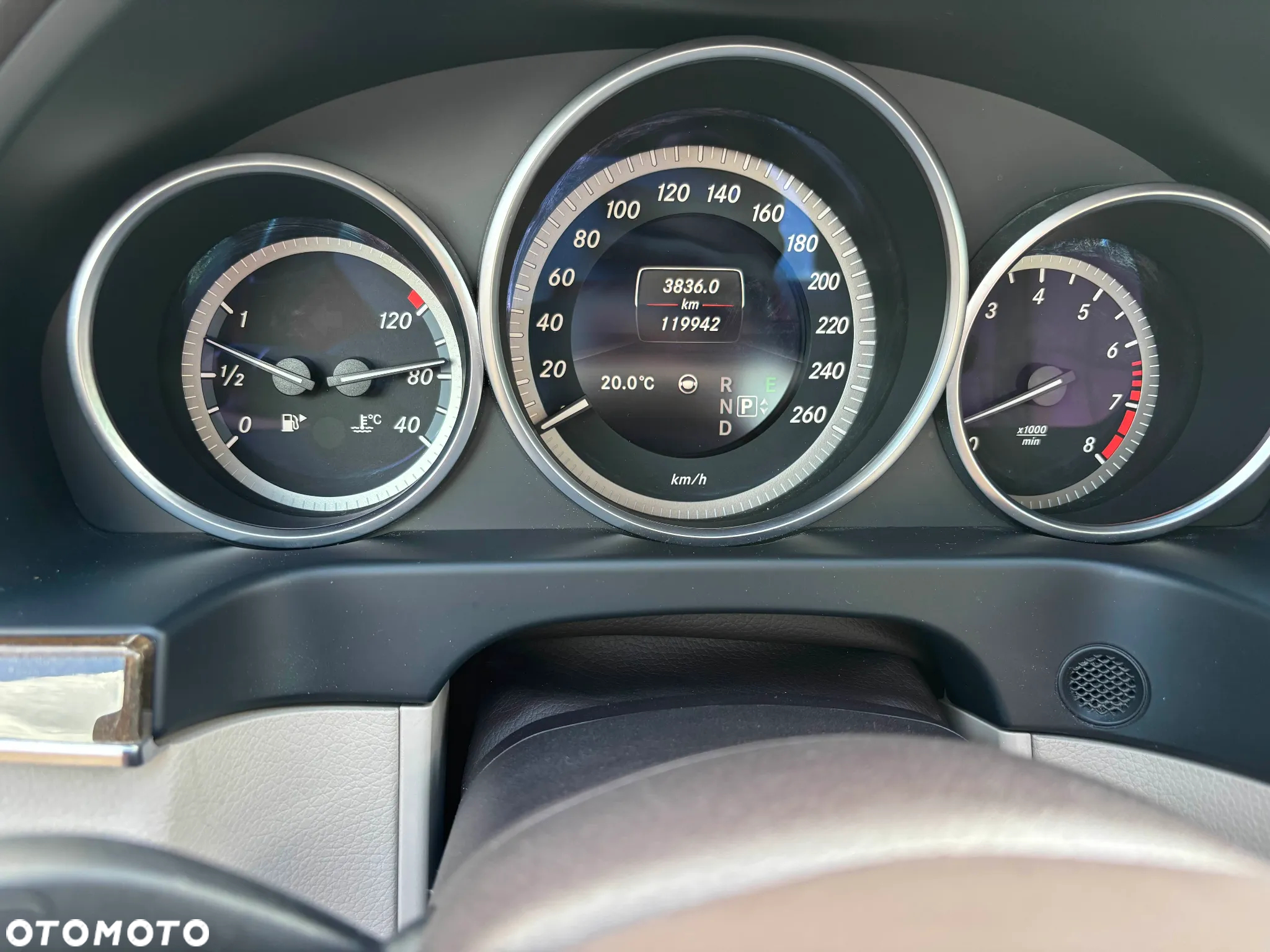 Mercedes-Benz Klasa E 350 T 4Matic 7G-TRONIC Elegance - 17