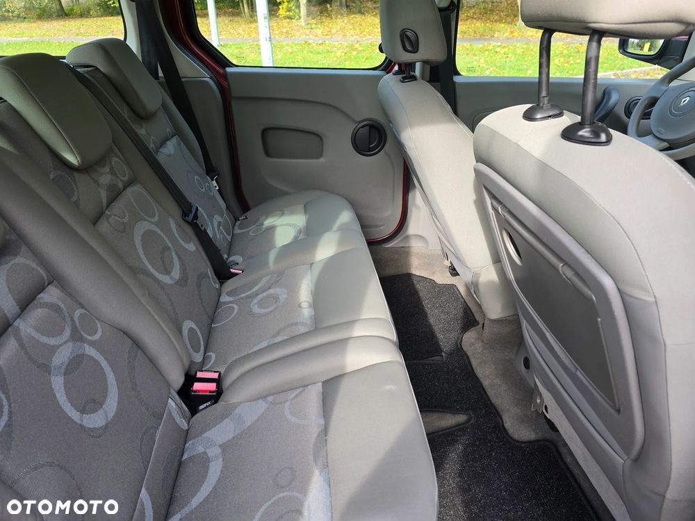 Renault Kangoo 1.6 8V Helios - 28