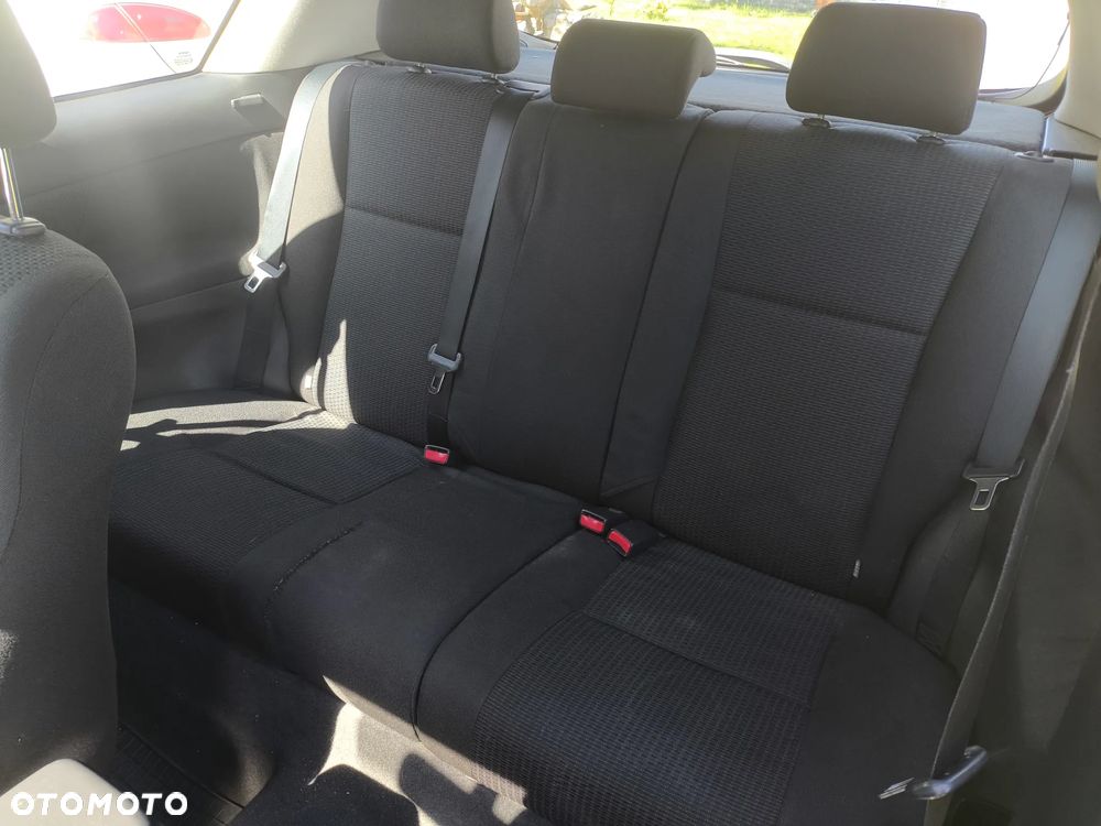 Toyota Corolla 1.4 VVT-i Luna - 11
