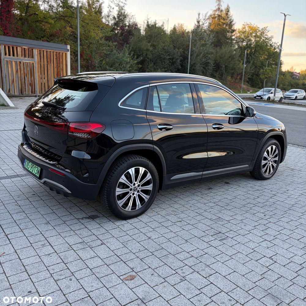 Mercedes-Benz EQA 250 AMG Line - 22