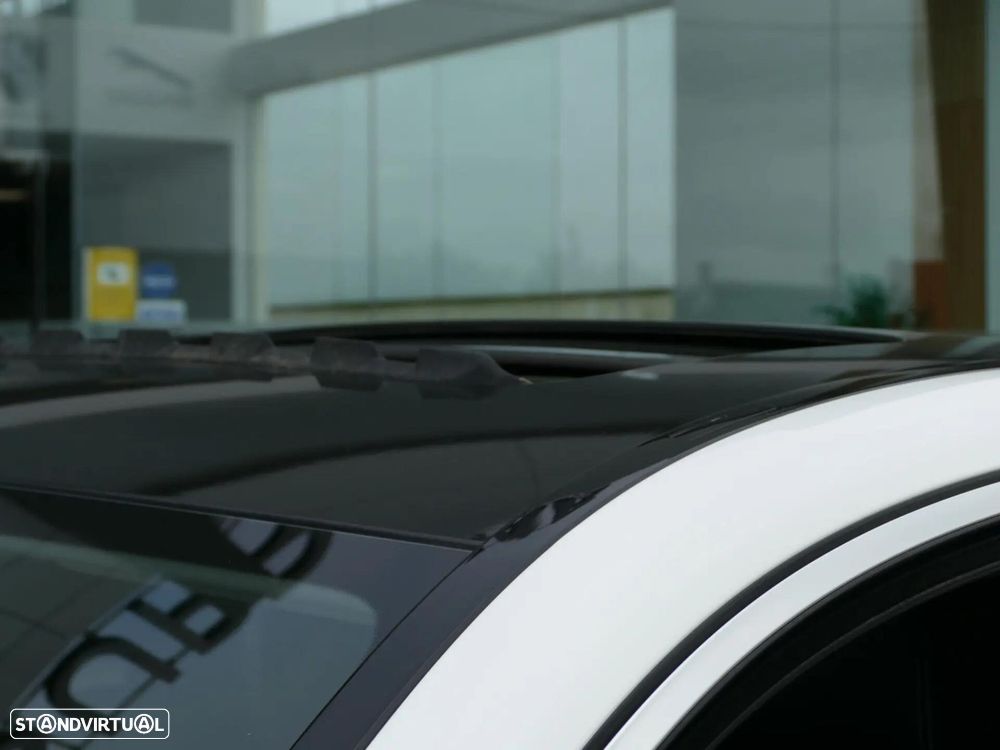 Mercedes-Benz GLC 220 d 4Matic 9G-TRONIC AMG Line - 11