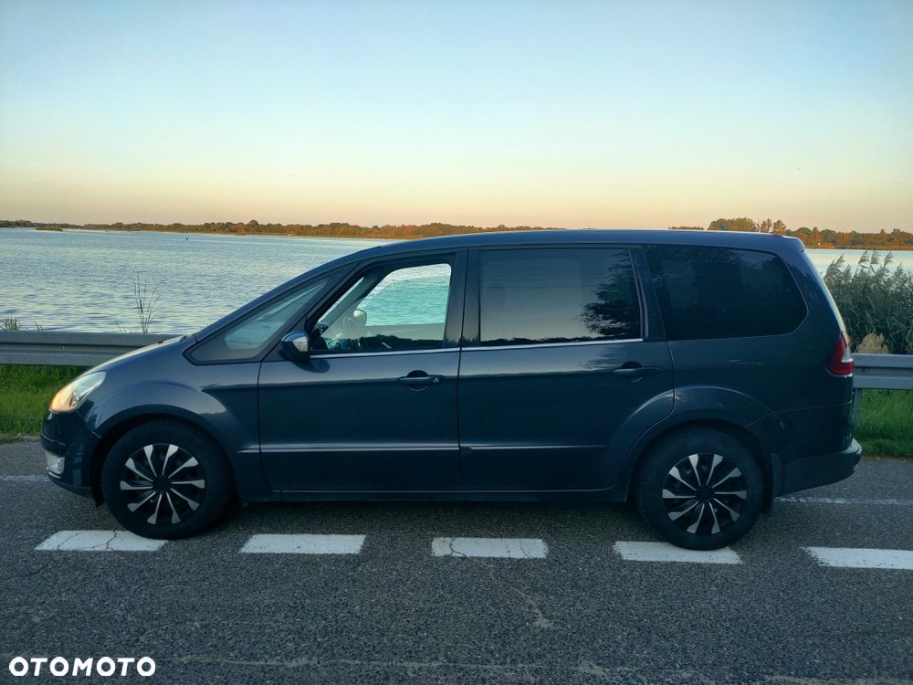Ford Galaxy - 3