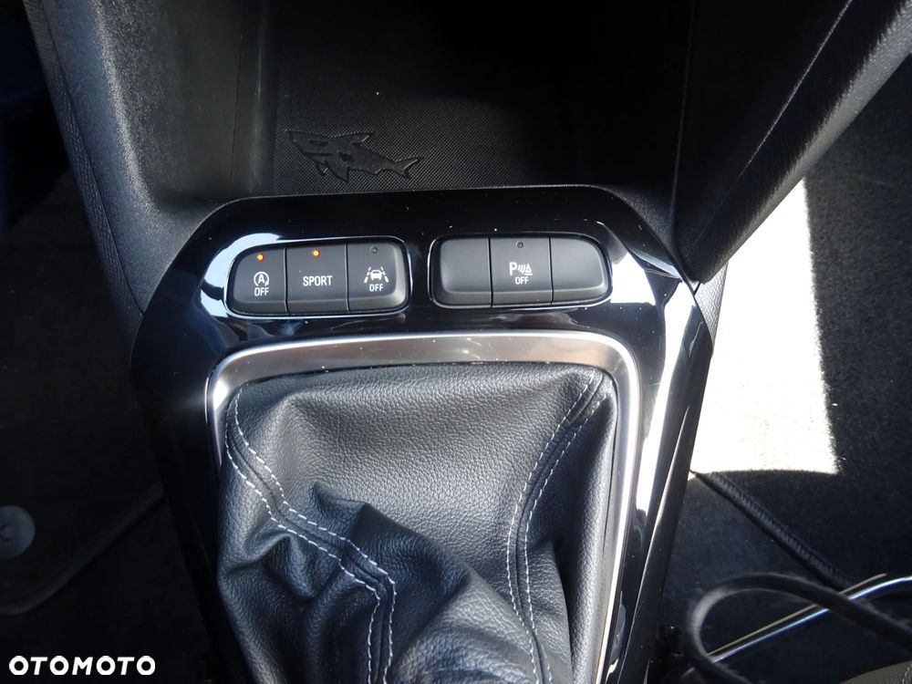 Opel Corsa 1.2 Direct Injection Turbo Start/Stop GS - 11