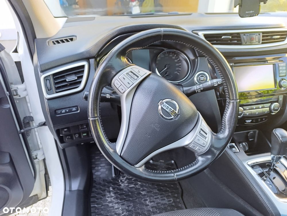 Nissan Qashqai 1.6 DCi Tekna Xtronic - 12