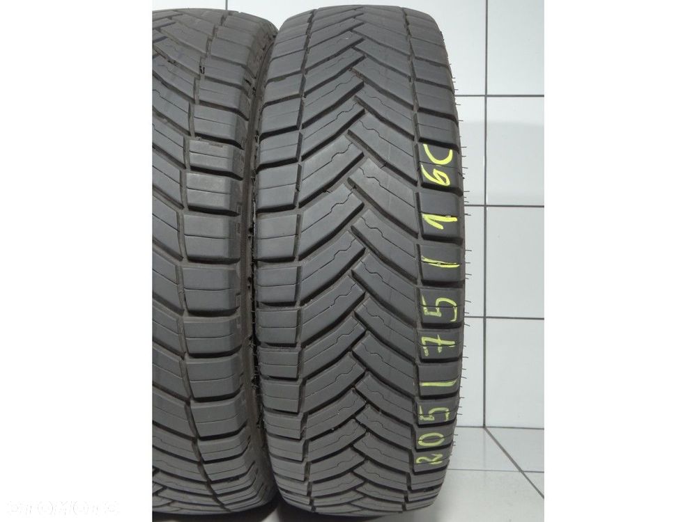 Opony całoroczne 205/75R16C 110/108R Michelin - 2