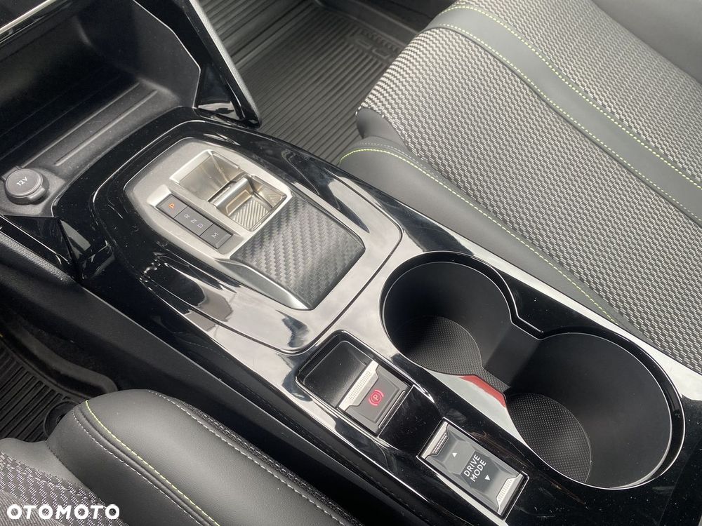 Peugeot 208 - 20
