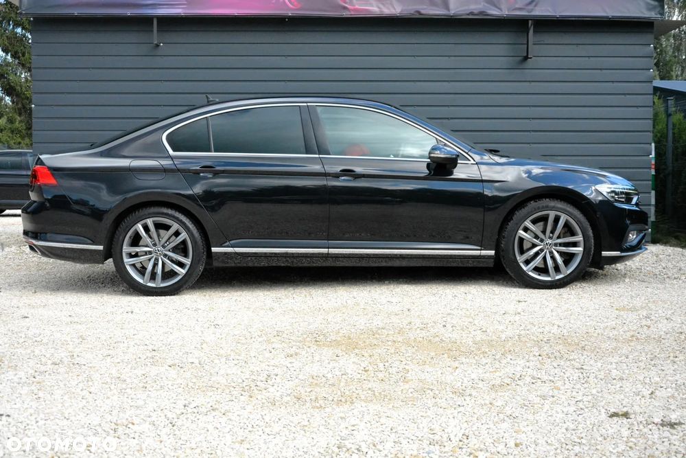 Volkswagen Passat - 9
