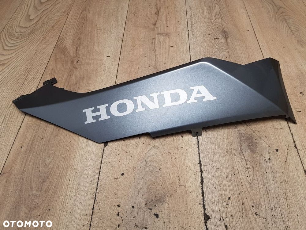 Osłona owiewka Honda Vision 50  84500-GGP-D40ZA - 2