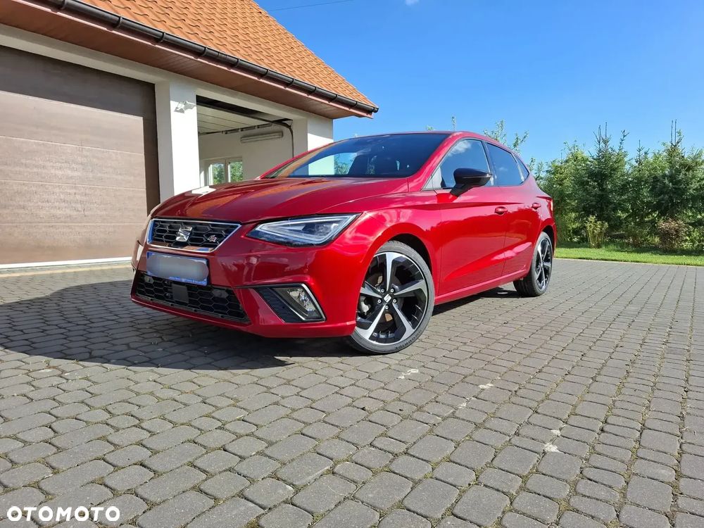 Seat Ibiza 1.0 TSI S&S DSG FR Pro Black Edition - 1