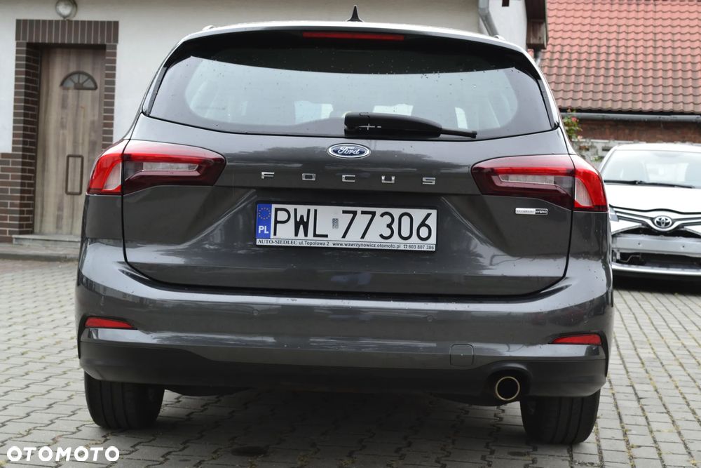 Ford Focus 1.0 EcoBoost Hybrid ACTIVE - 5