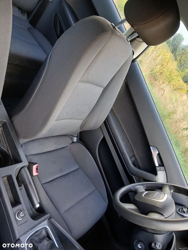 Audi A3 3-drzwiowe 1.4 TFSI S line Sportpaket - 12