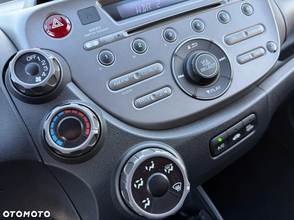 Honda Jazz 1.2 i-VTEC 50 Jahre Edition - 25