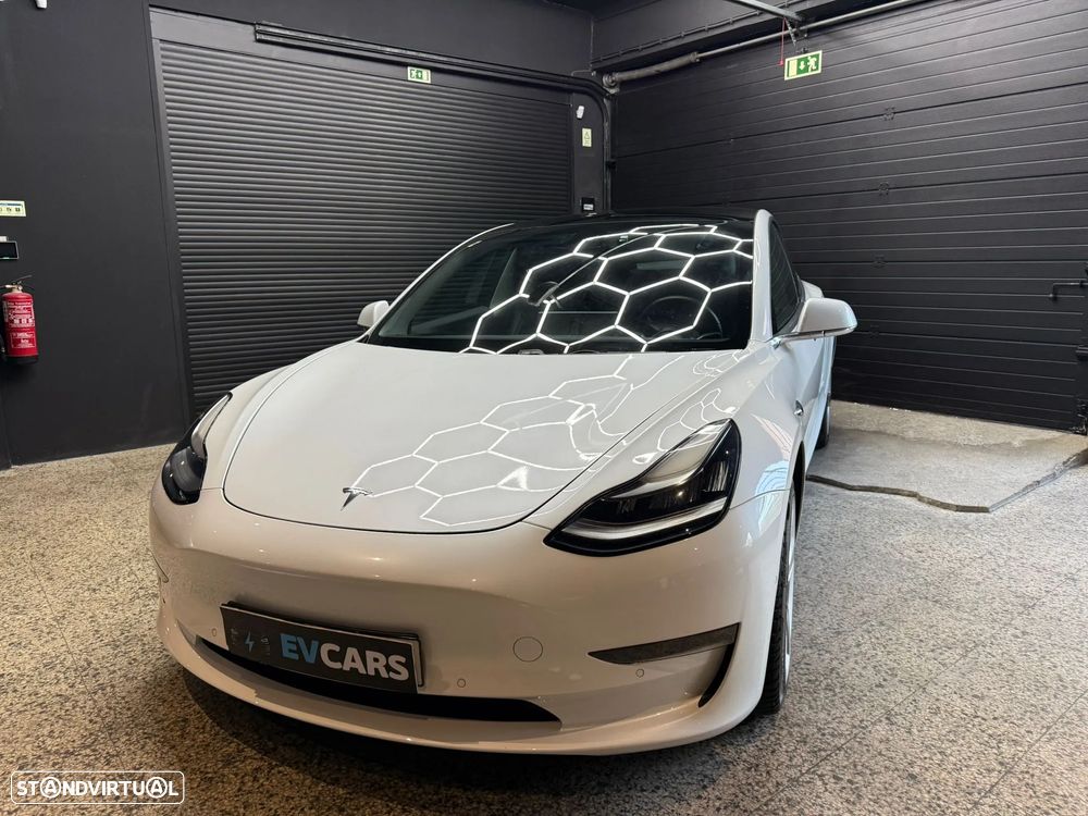 Tesla Model 3 Long Range AWD Dual Motor - 1