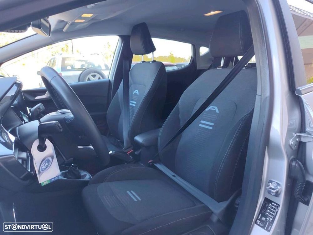 Ford Fiesta 1.0 EcoBoost Hybrid S&S ACTIVE X - 6
