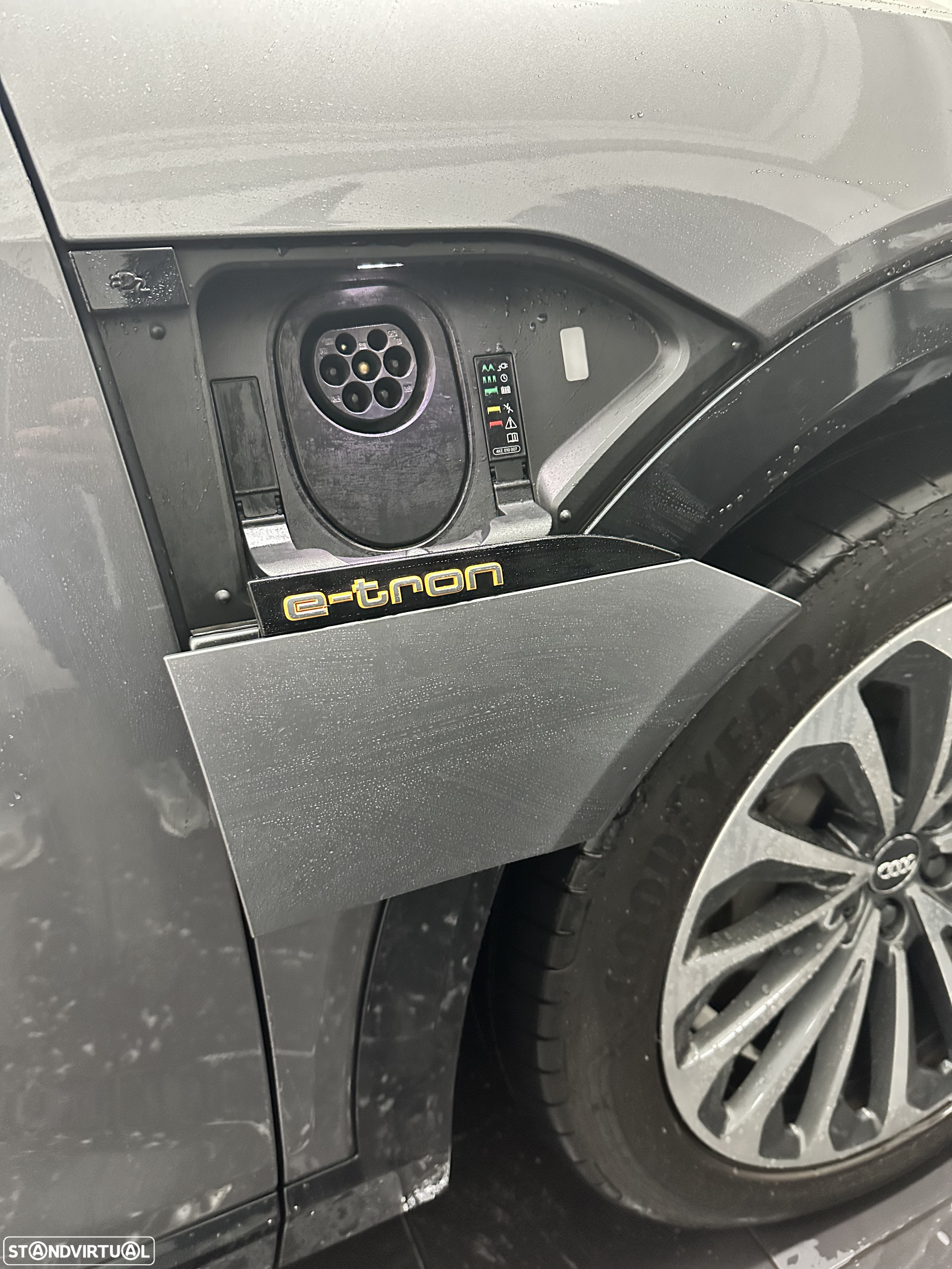Audi e-tron 55 quattro S line - 17