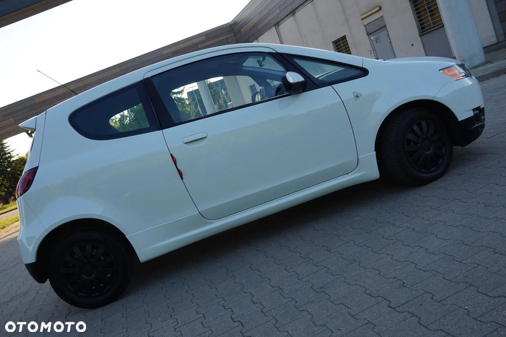 Mitsubishi Colt - 4