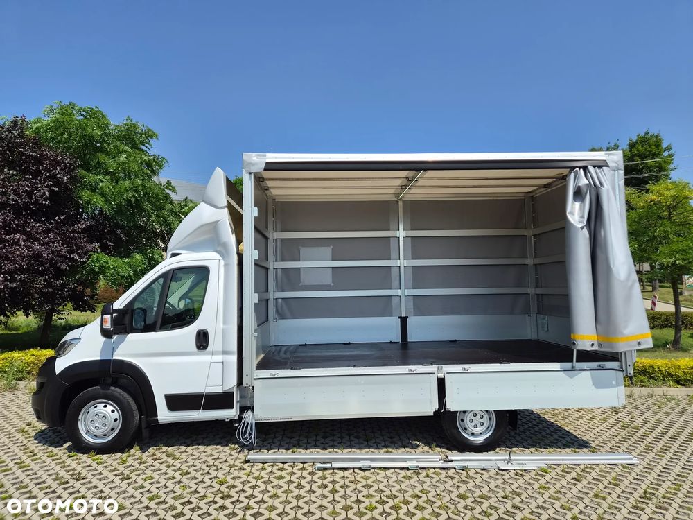 Opel Movano - 5