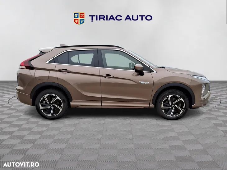 Mitsubishi Eclipse-Cross Plug-In Hybrid 4WD Plus Select - 7
