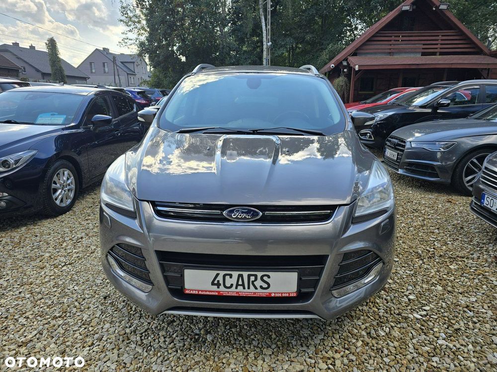 Ford Kuga 1.6 EcoBoost 2x4 Titanium - 2
