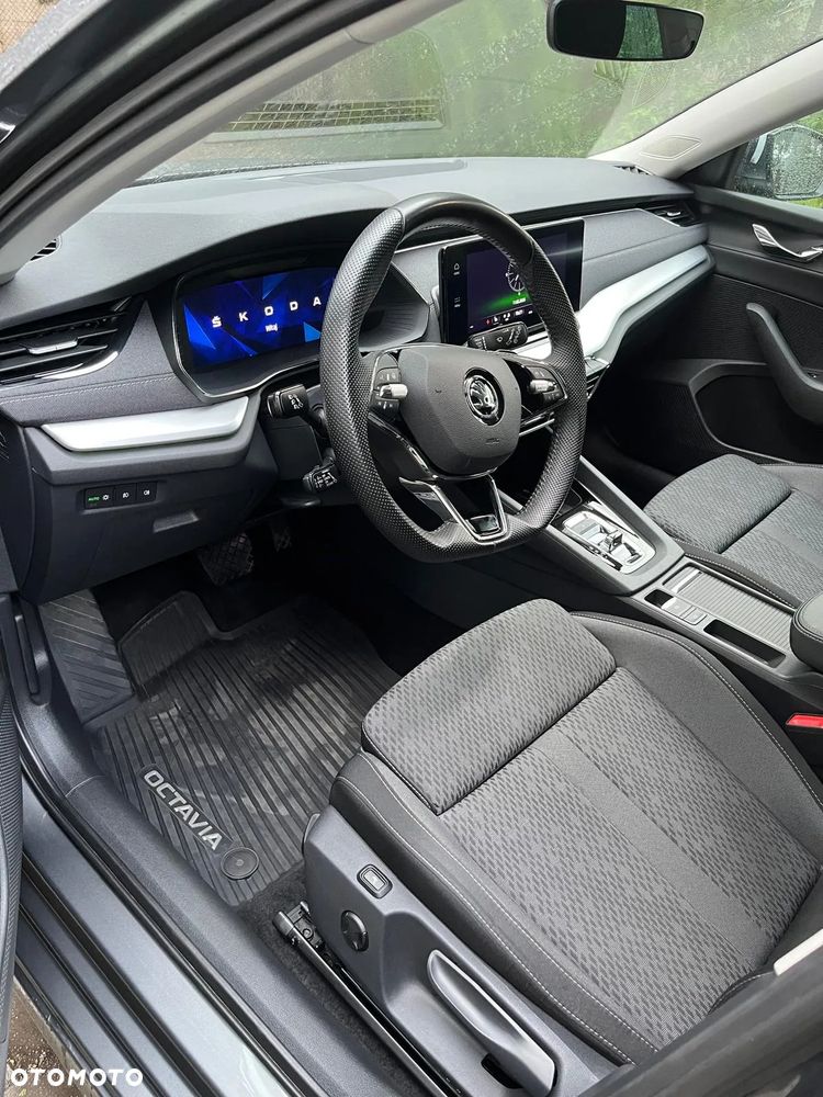 Skoda Octavia 2.0 TDI Style DSG - 5