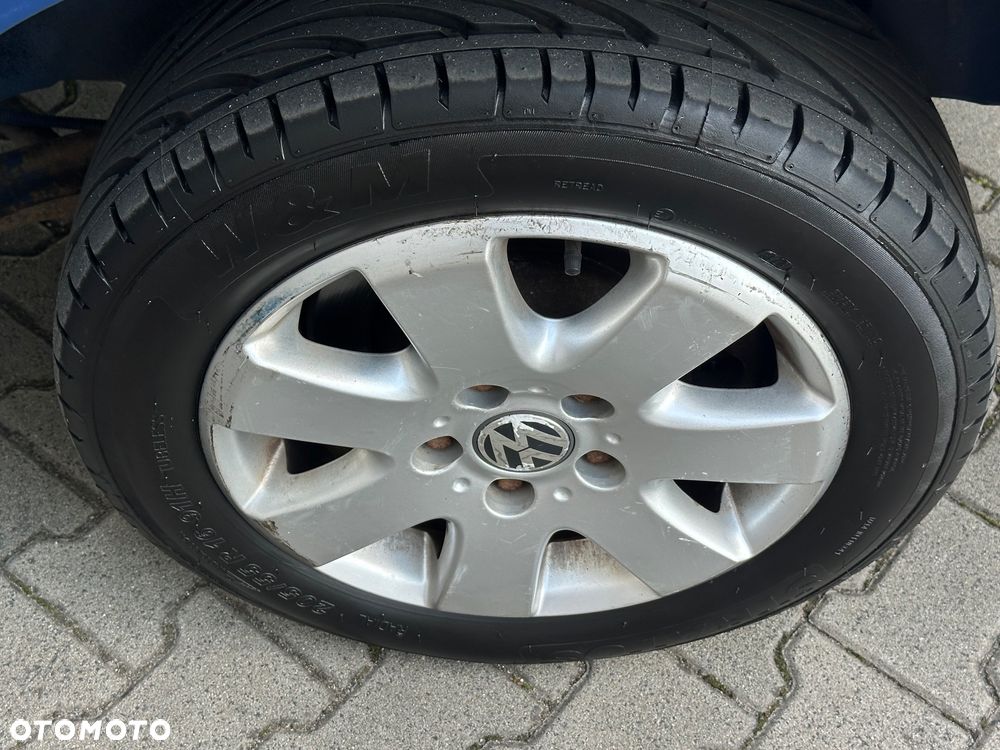 Volkswagen Caravelle - 12