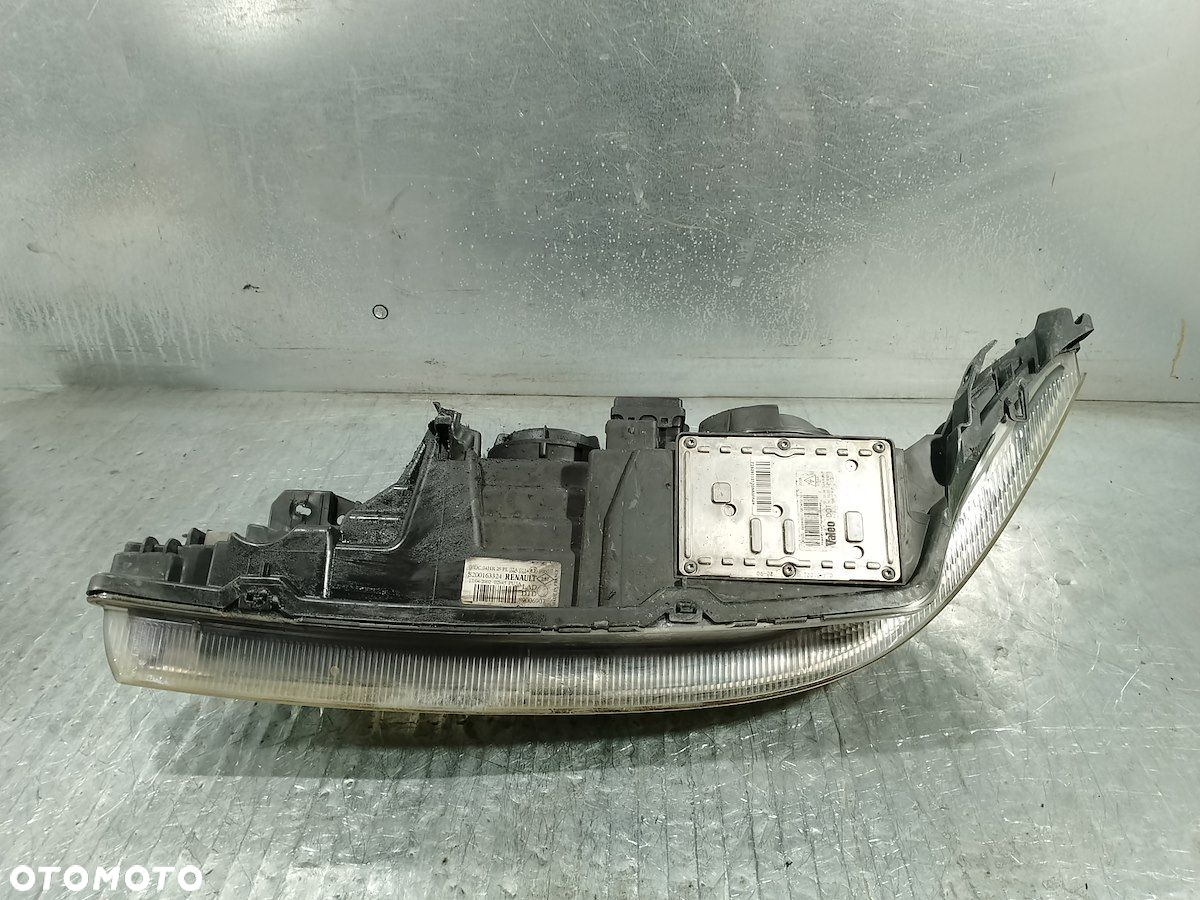 LAMPA PRZÓD PRAWA XENON RENAULT LAGUNA II 8200163324 89006907 - 4
