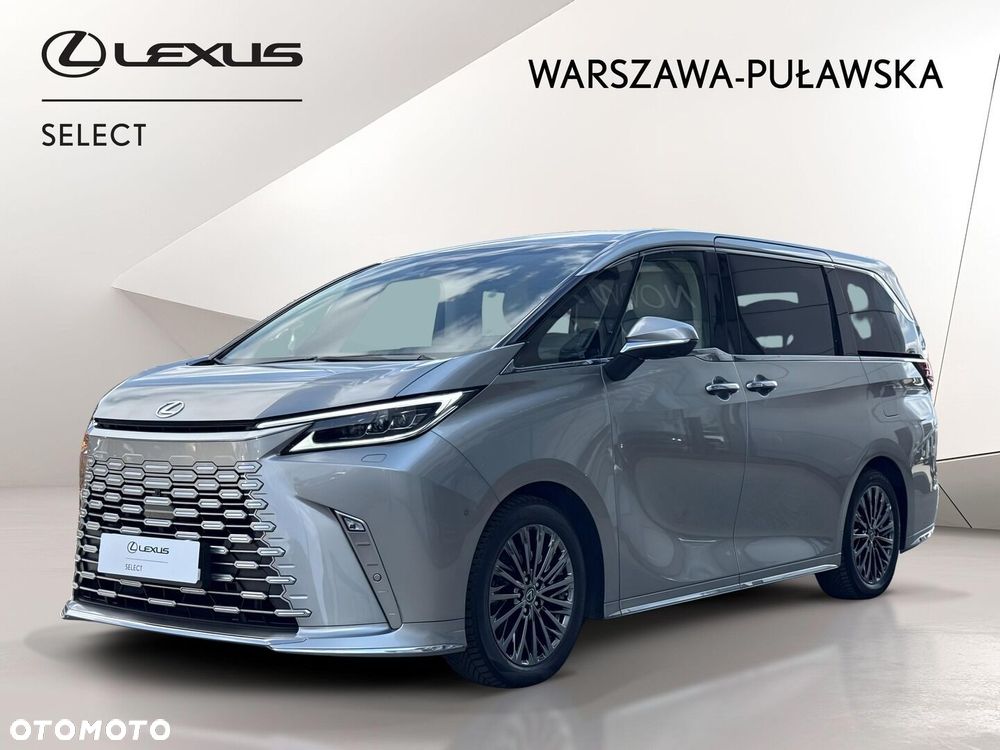 Lexus LM - 1