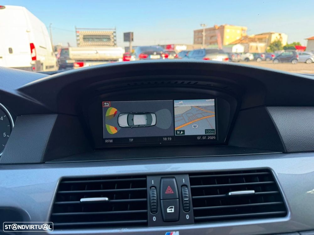BMW 520 dA Sport - 33