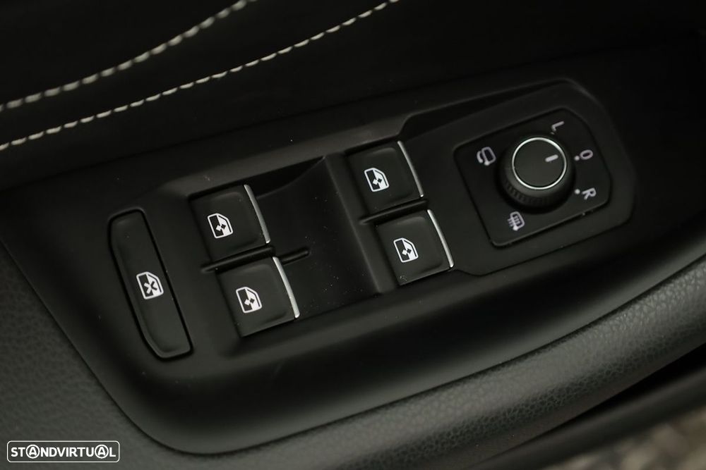 VW Arteon Shooting Brake 2.0 TDI R-Line DSG - 20