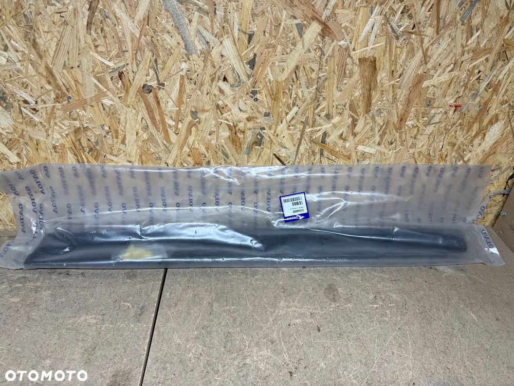 LISTWA DRZWI LEWA PRZÓD PRZEDNIA LEWA VOLVO XC60 I 31349593