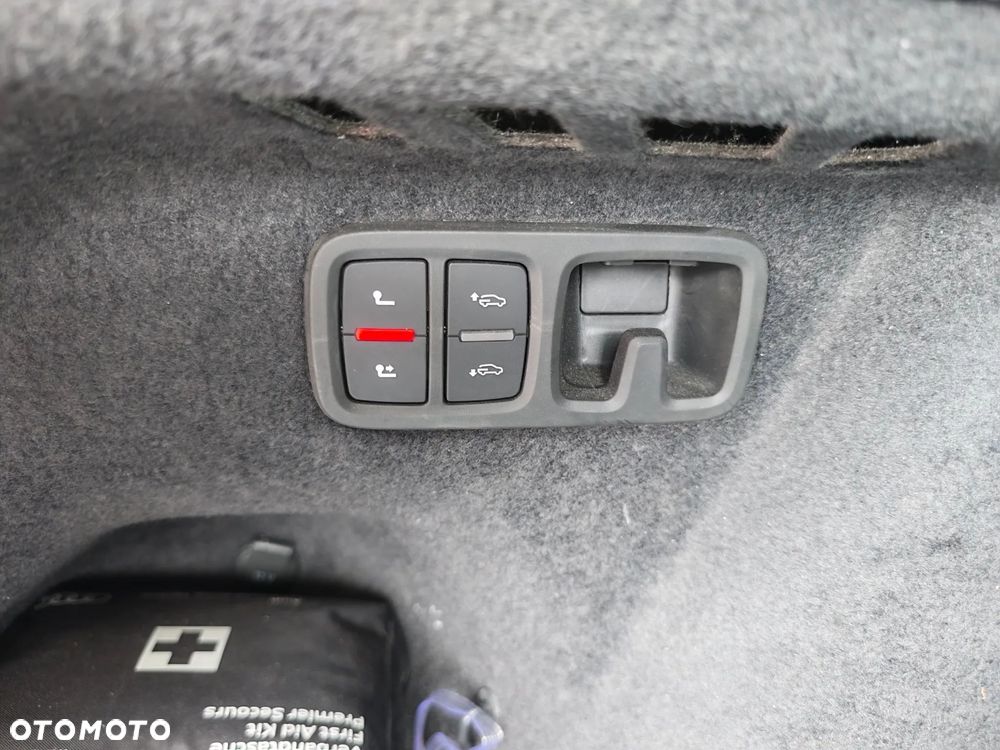 Audi Q8 55 TFSI e PHEV Quattro Tiptronic - 23
