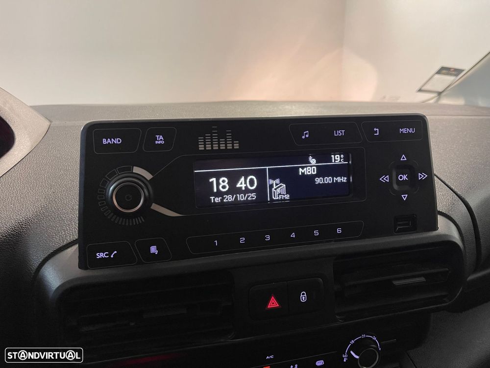 Peugeot Partner 1.5 BlueHDi Asphalt Longa - 14