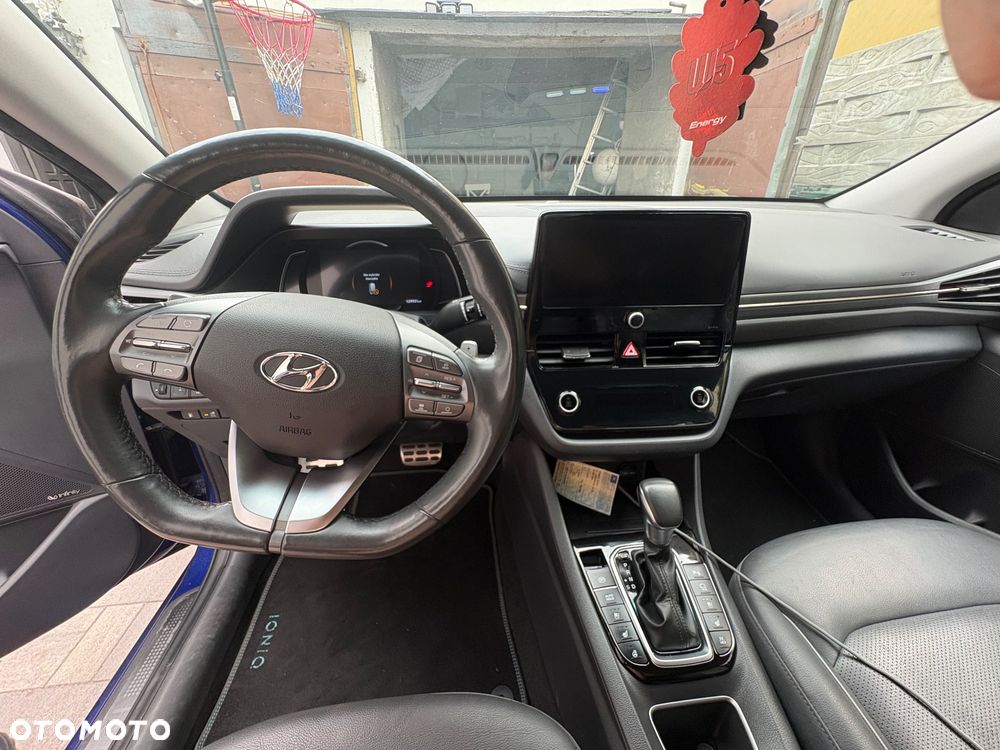Hyundai IONIQ 1.6 GDI Premium - 10