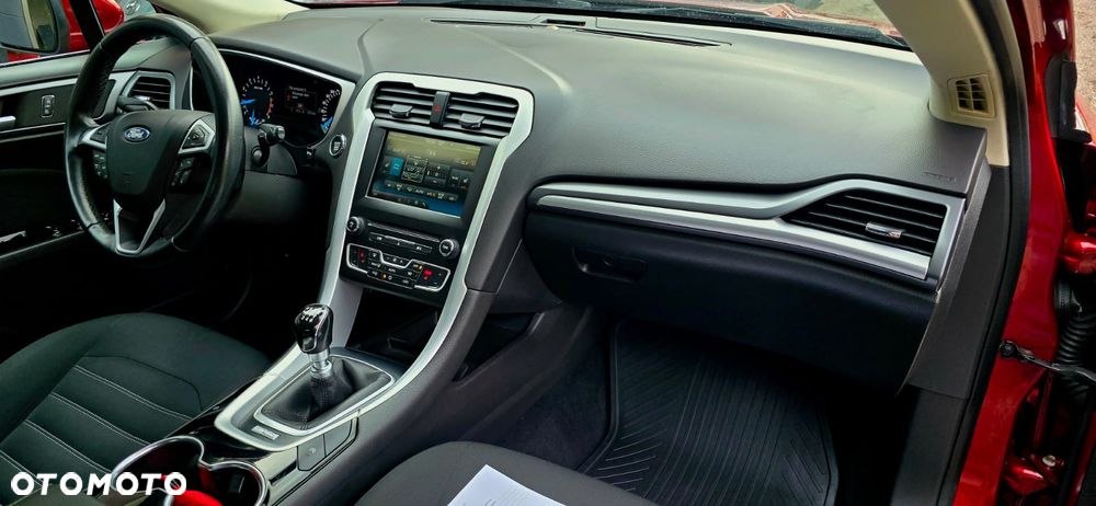 Ford Mondeo - 30