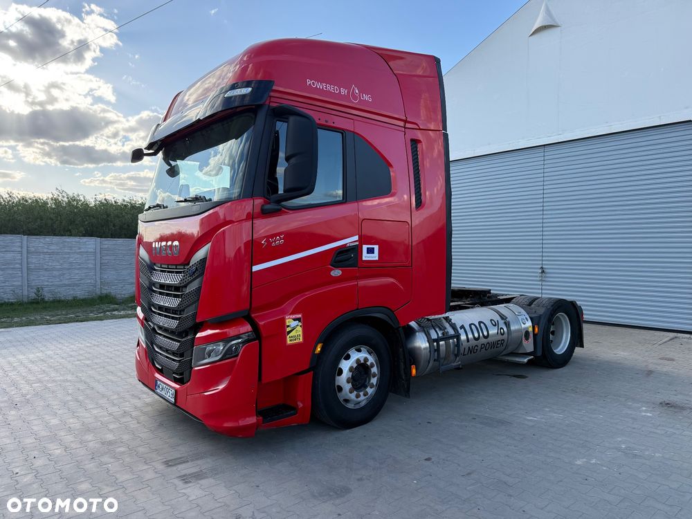 Iveco S-Way - 8