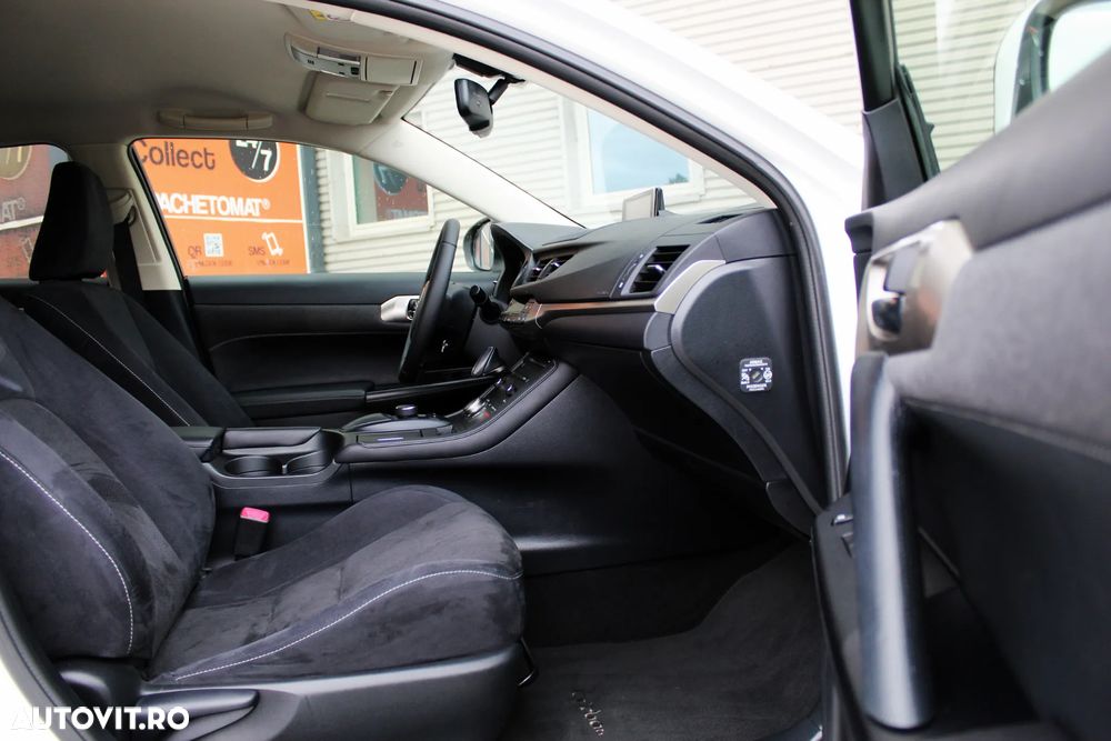 Lexus CT 200h Executive Line - 13