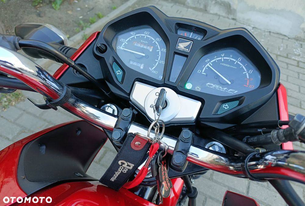 Honda CBF - 4