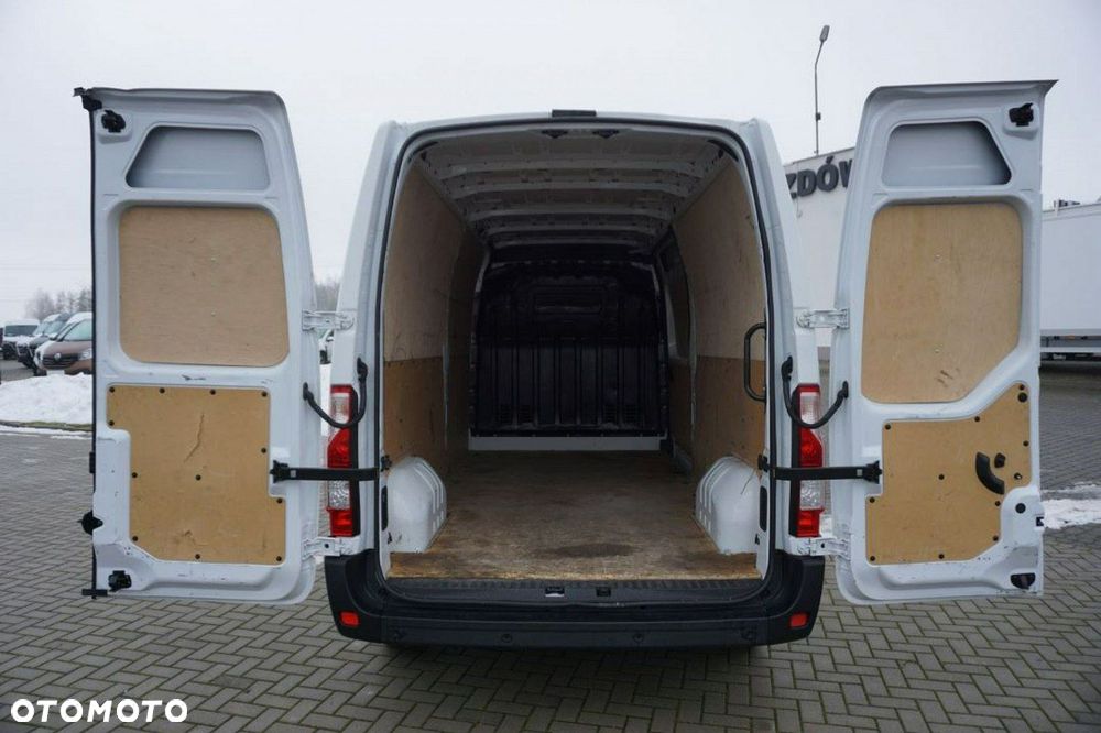 Renault Master - 10