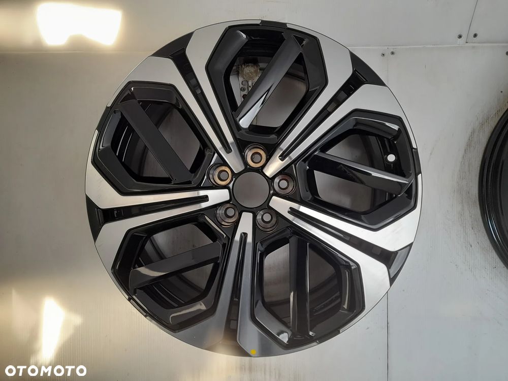 Felga aluminiowa Citroen OE 9836124480 7.0" x 19" 5x108 ET41 - 1