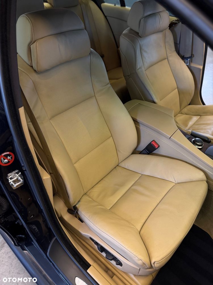 BMW Seria 5 535d - 27