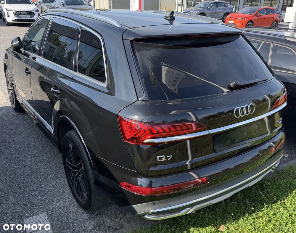 Audi Q7 - 12