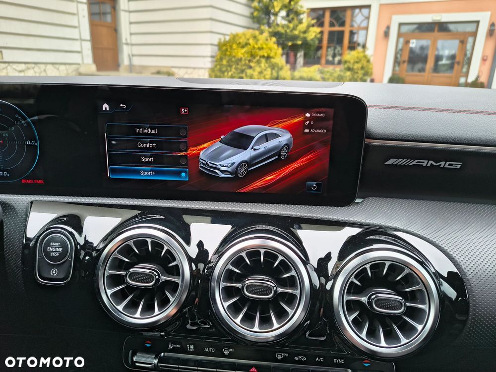 Mercedes-Benz CLA AMG 35 4Matic B AMG Speedshift 7G-DCT - 31