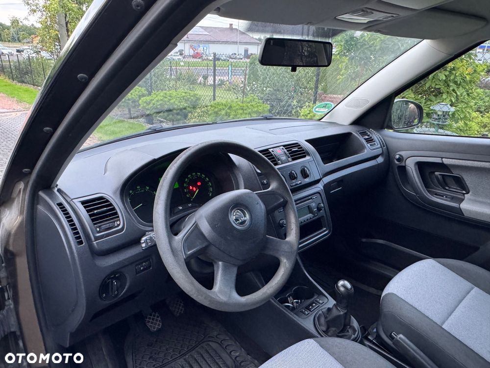 Skoda Roomster 1.4 MPI FAMILY - 23