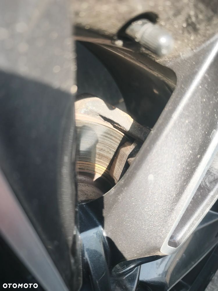 Skoda Yeti 1.4 TSI Adventure - 27