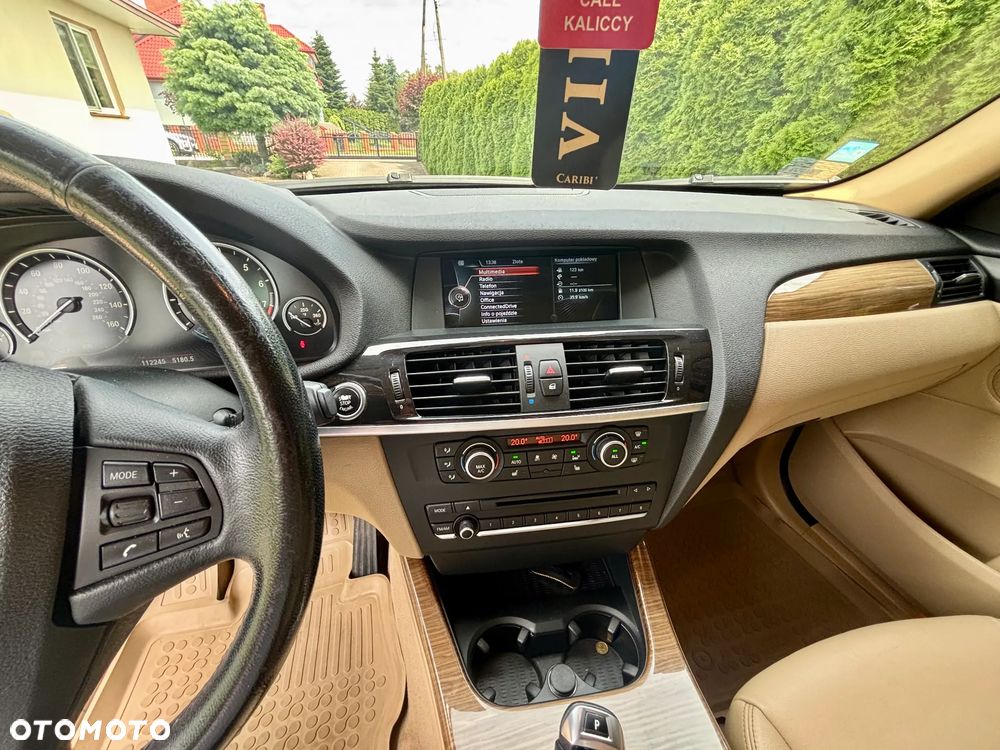 BMW X3 xDrive28i - 8