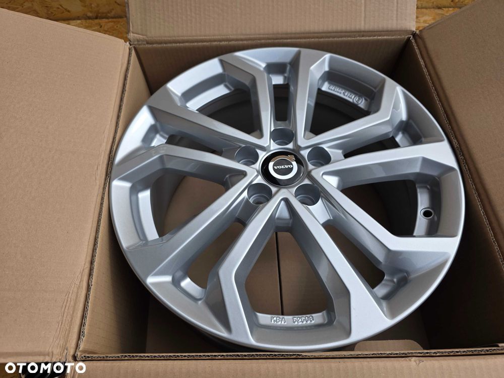 [N18] Komplet NOWE 17 Cali 5x108 Felgi aluminiowe VOLVO V40 V60 S40 S60 S90 V90 - 1