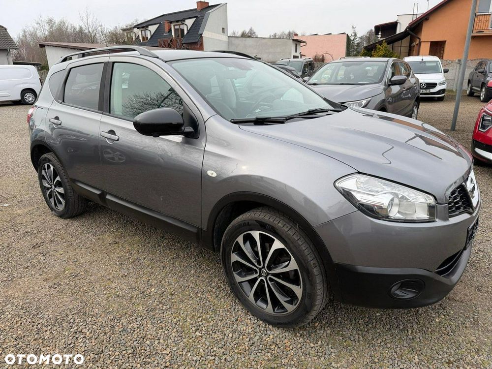 Nissan Qashqai - 2
